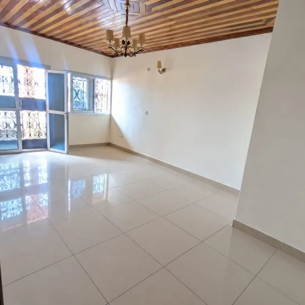 Appartement 2 chambres à louer à Biyem-Assi