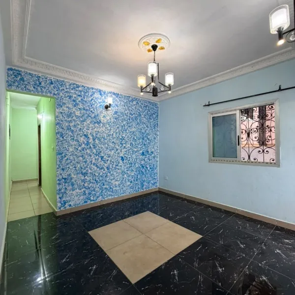 Studio moderne à louer à Simbock Badoumou