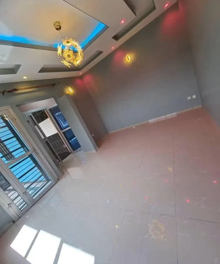 Appartement moderne 2 chambres à louer à Ngousso VIP