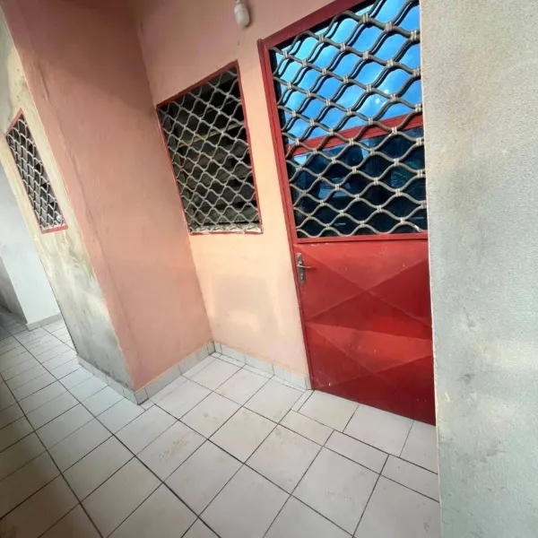 Studio moderne à louer à PK12