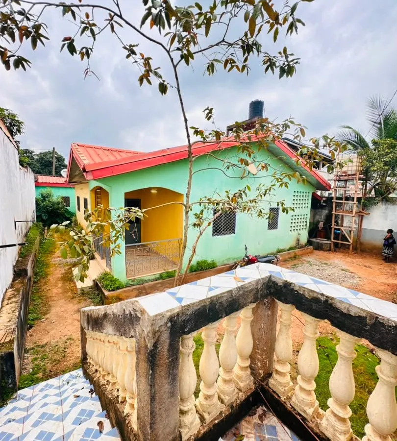 Villa 3 chambres à louer 150k à Ahala Barrière