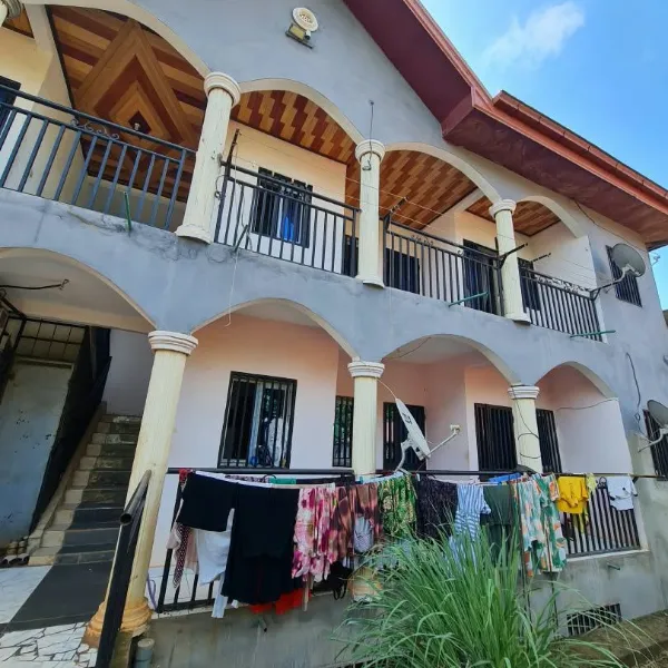 Studio moderne à louer à Ngousso