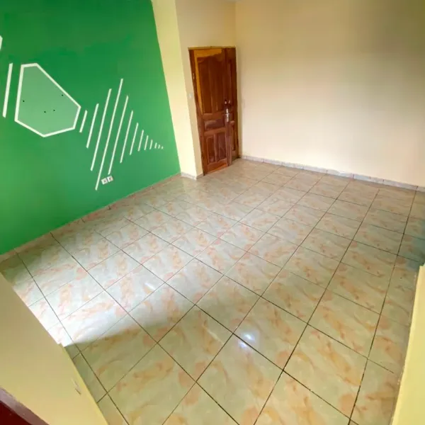 Studio moderne à louer à Nkolbisson