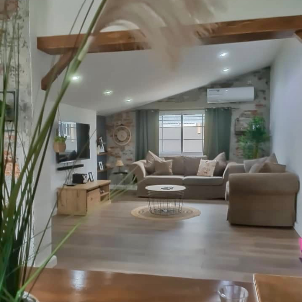 Appartement meublé 2 chambres à louer à Bonamoussadi, Santa Barbara