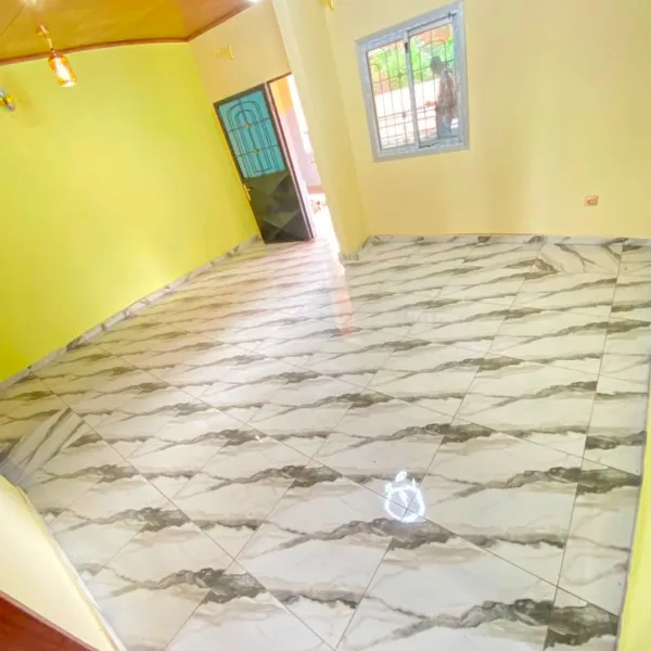 Appartement 2 chambres à louer à Mvog-Betsi
