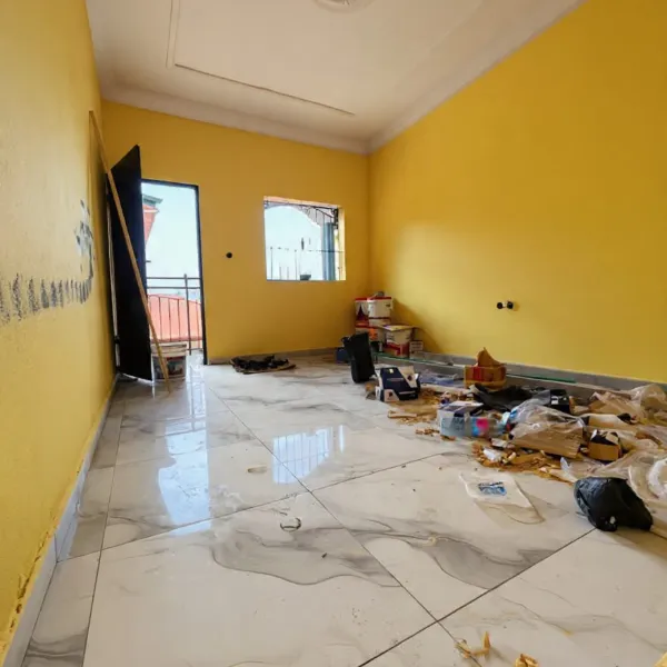 Studio neuf à louer à Ahala