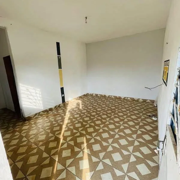 Studio moderne avec balcon à louer à Awaé Monti