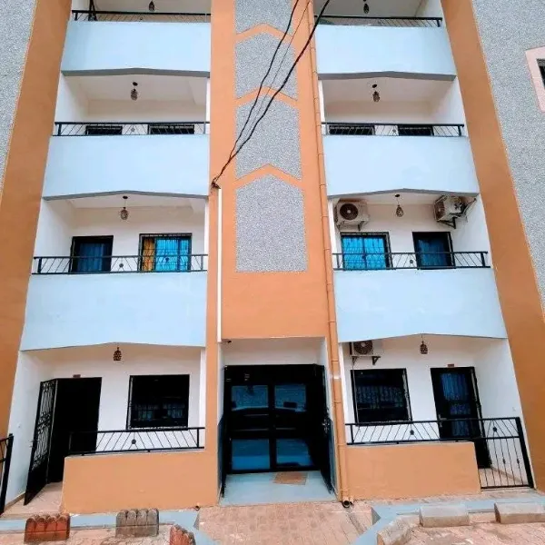Studio moderne avec parking à louer à Tsinga Village