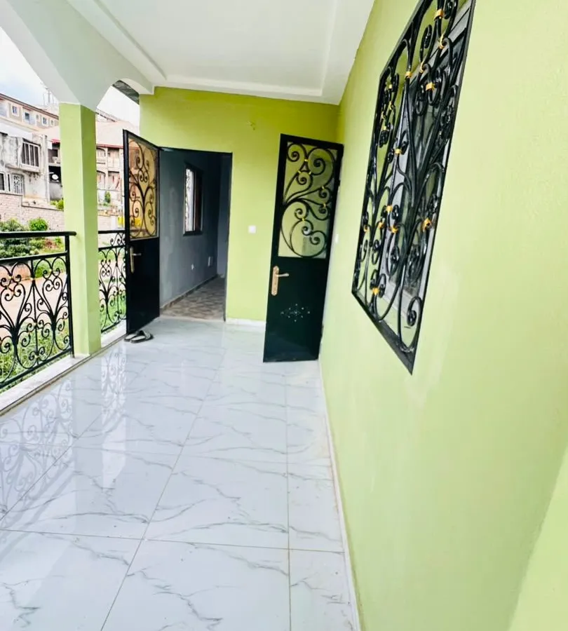 Appartement neuf 2 chambres à louer à Damas