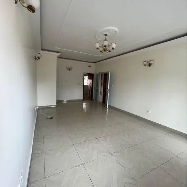 Appartement 3 chambres à louer à Essos