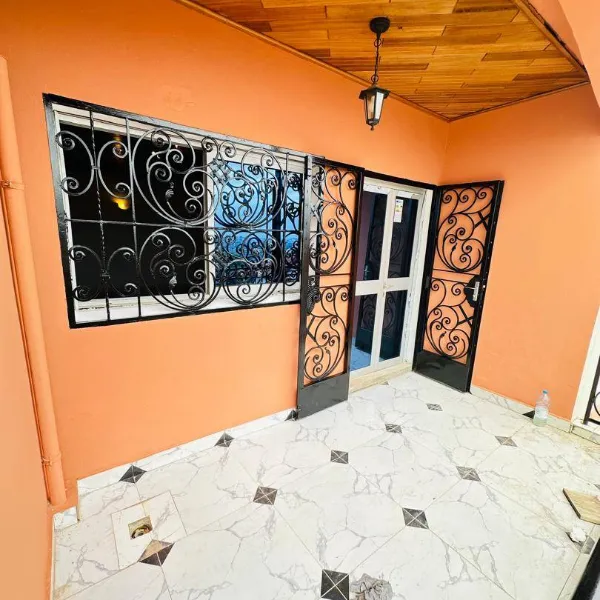 Studio moderne à louer à Ahala diderot