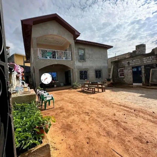 Duplex haut standing neuf 5 chambres à vendre à Tsinga Village