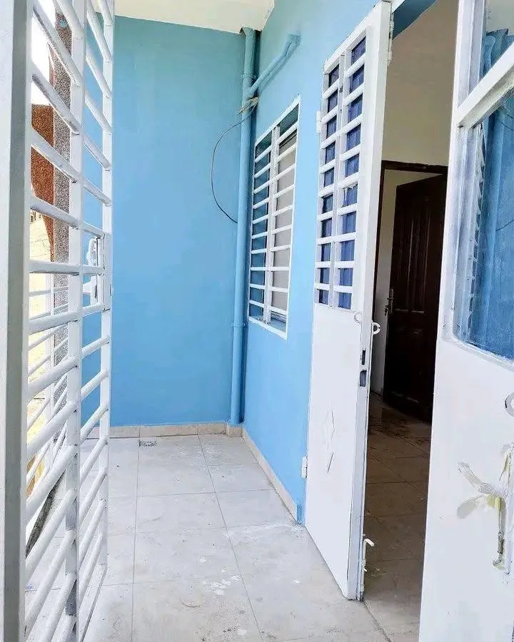 Très joli appartement moderne à louer à Ndogbassi