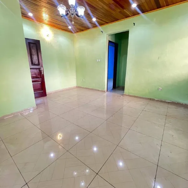 Appartement moderne neuf 2 chambres à louer à Logpom