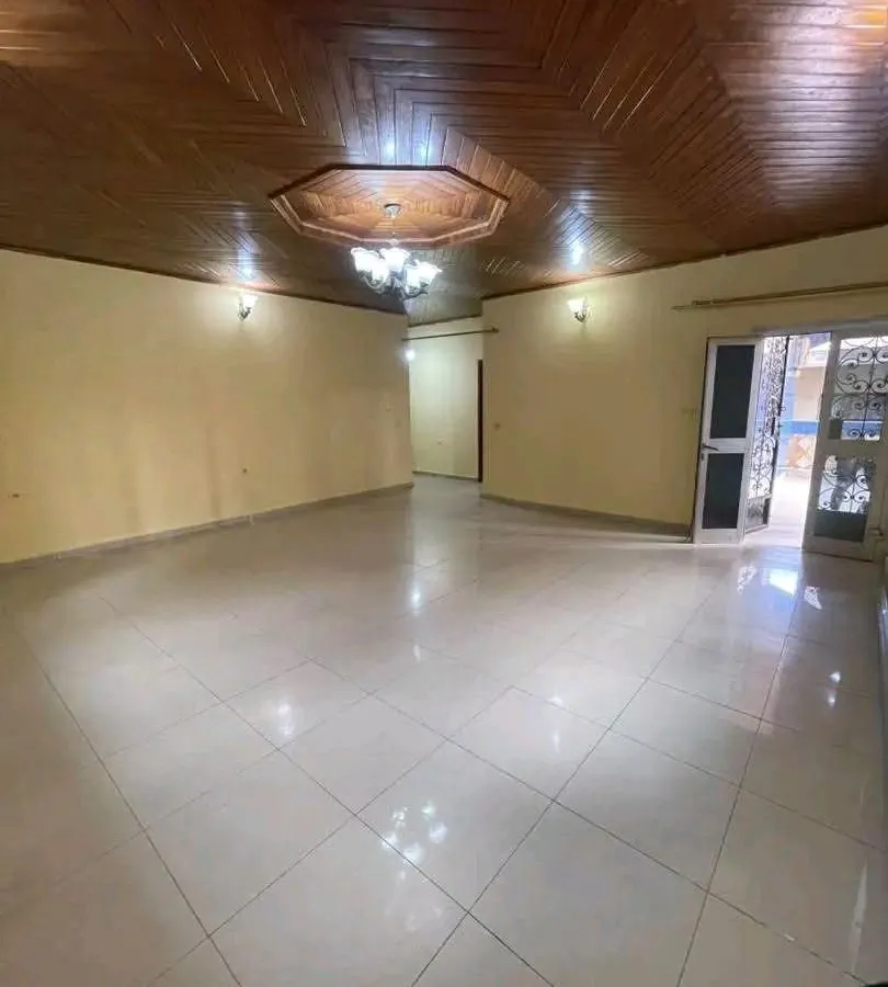 Appartement 3 chambres à louer à Simbock Bocom
