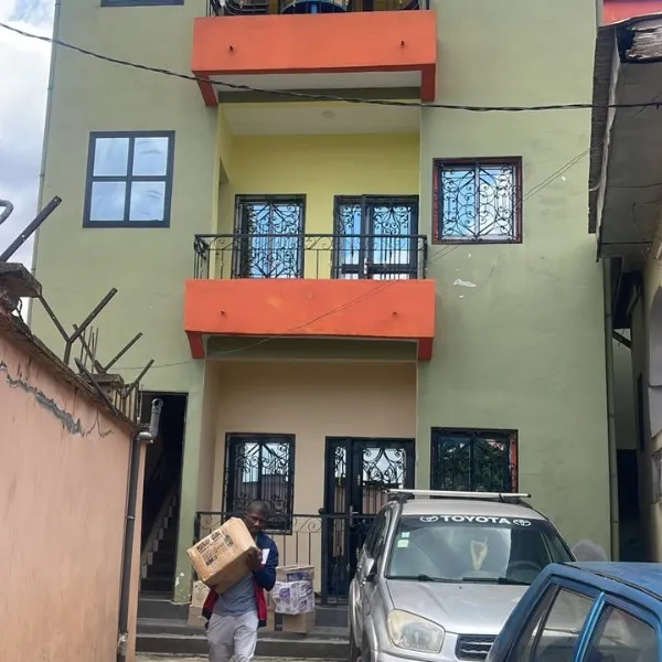 Appartement 2 chambres 2 douches à louer à Etoa-Meki