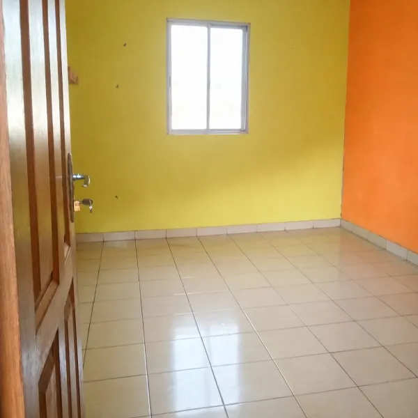 Chambre moderne à louer à Simbock Carrefour des Sœurs