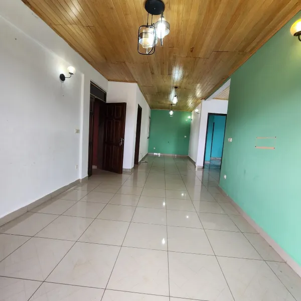 Titre Appartement 2 chambres à louer Odza Borne 10