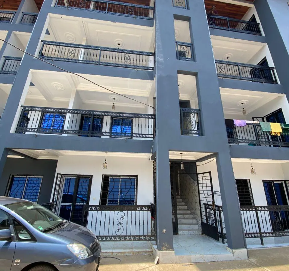 Studio moderne à louer à Ngousso