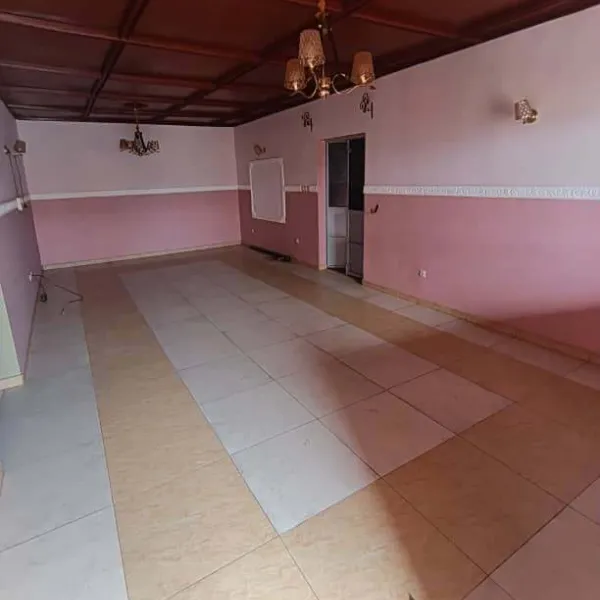 Appartement 3 chambres à louer à Simbock Etokoss
