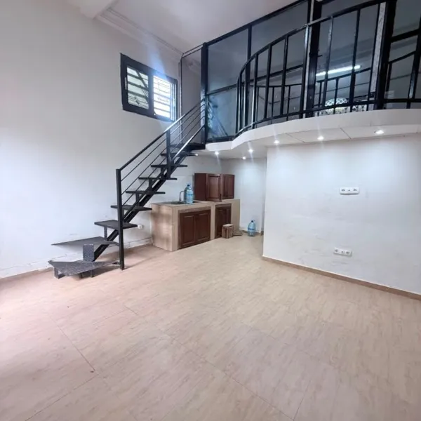 Duplex moderne 2 chambres à louer à Tsinga Village