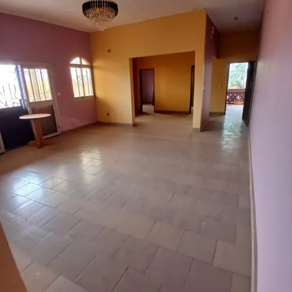 Appartement 2 chambres à louer à Carrefour Awae