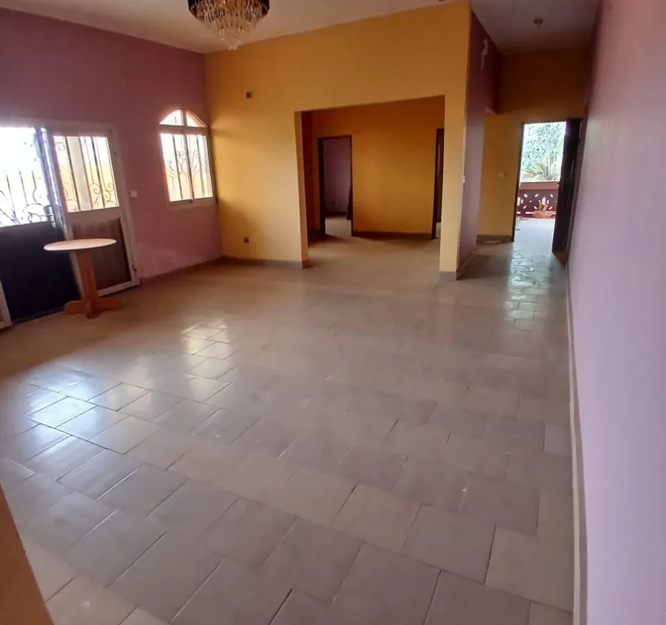 Appartement 2 chambres à louer à Carrefour Awae