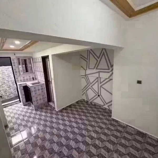 Chambre moderne avec cuisine à louer à Nyalla