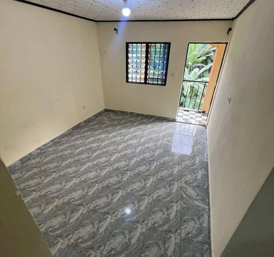 Studio moderne à louer à Fourgerolles