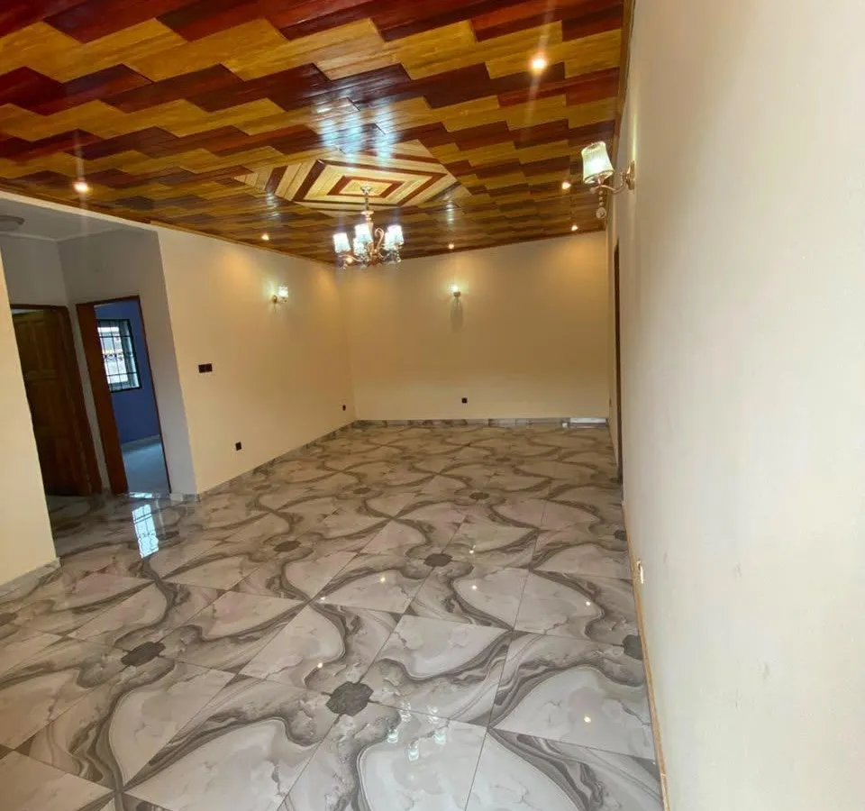 Appartement moderne 2 chambres à louer à Ngousso
