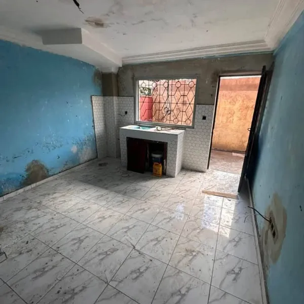 Chambres à louer à Biyem-Assi