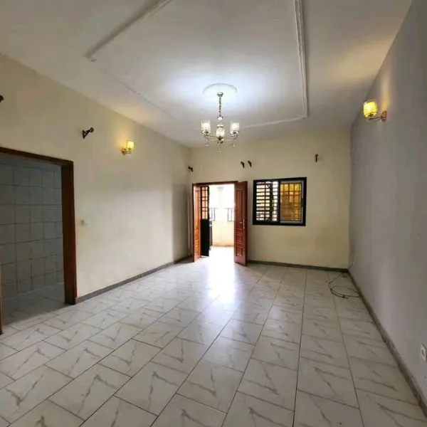 Magnifique appartement 2 chambres à louer à Etoug-Ebe