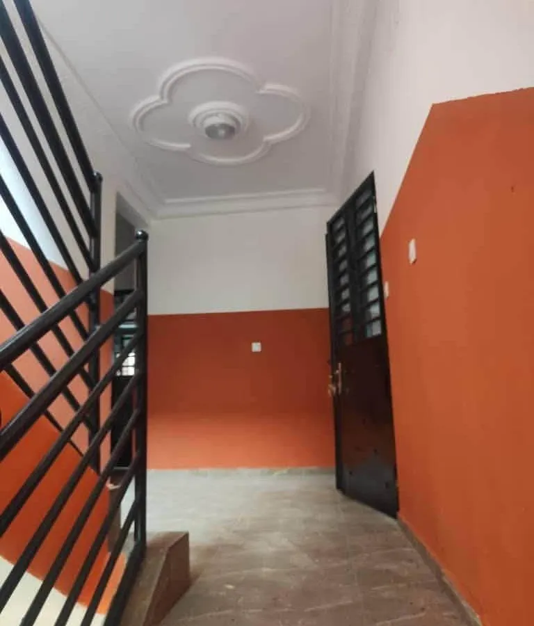 Dernière chambre moderne à louer à Simbock