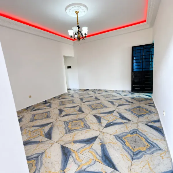 Studio moderne à louer à Kotto Bangue