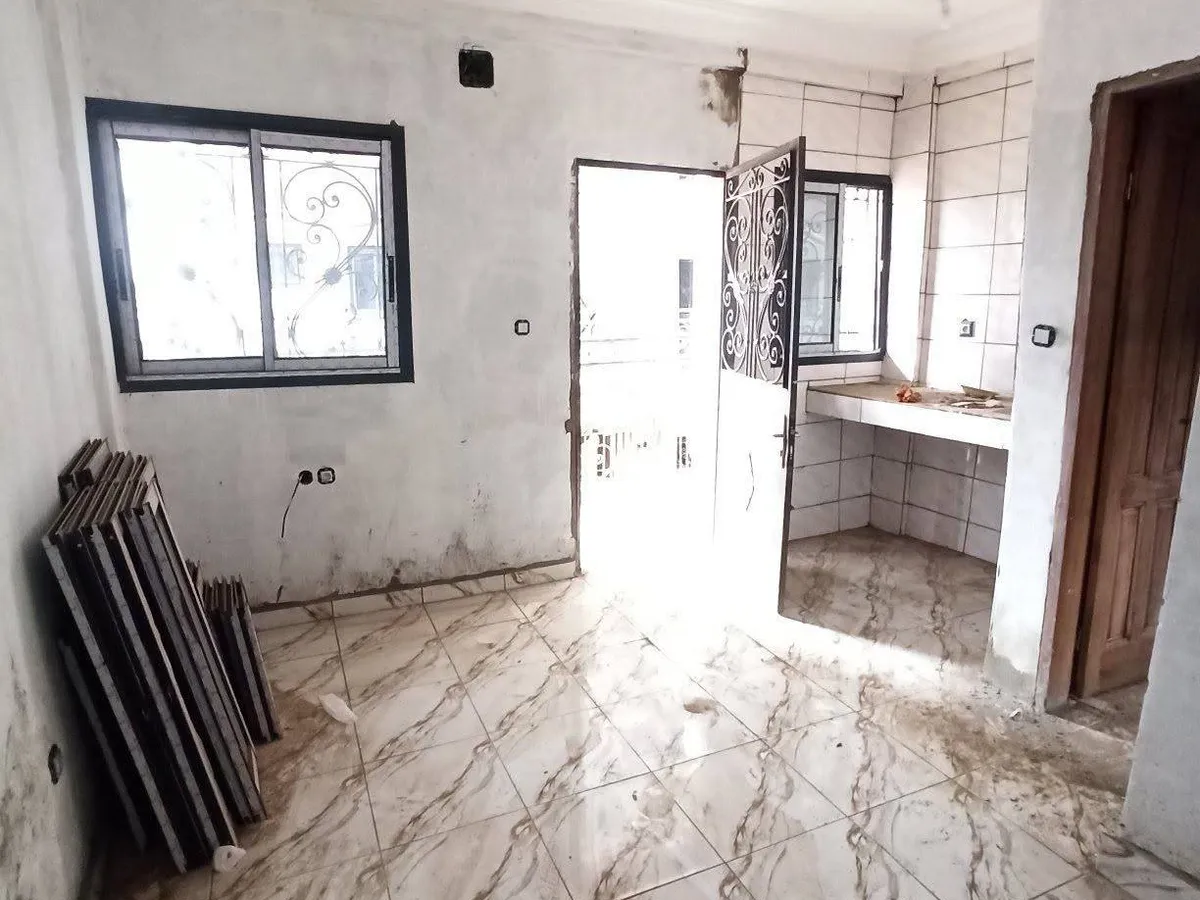 Chambre moderne à louer à Fourgerolles