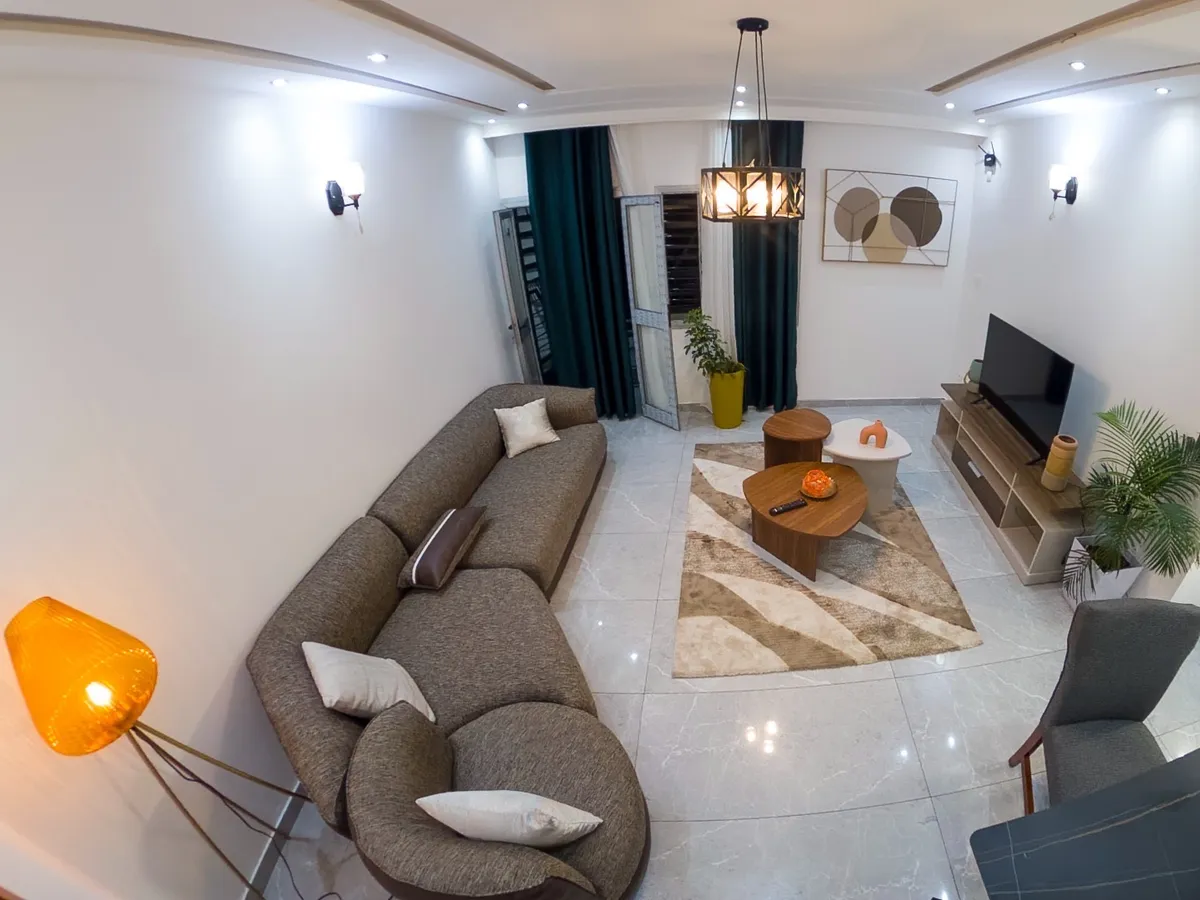 Appartements & Studios Meublés à Louer