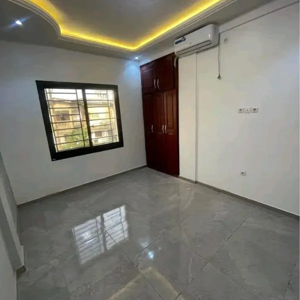 Appartement haut standing neuf à louer à Douala PK13