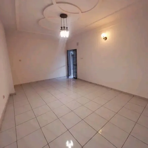 Appartement haut standing 2 chambres à louer à Damas