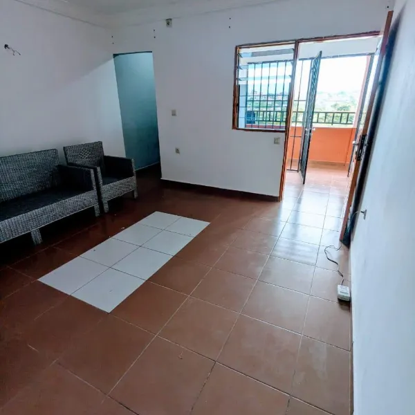 Studio moderne à louer à Tsinga Village