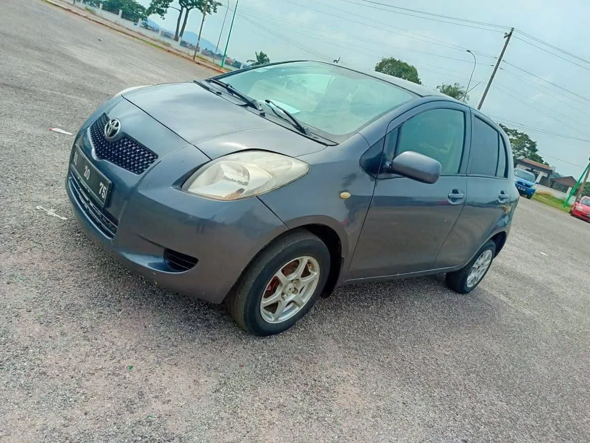 Toyota Yaris 2008 à vendre à Yaoundé