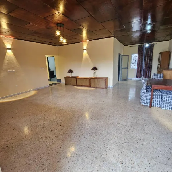 Villa meublée 4 chambres à louer Omnisports