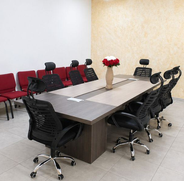 Salle de formation et bureaux à louer à Ngousso Santa Lucia