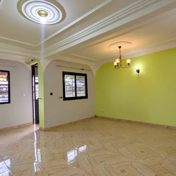 Vaste appartement neuf 2 chambres à louer à Yassa
