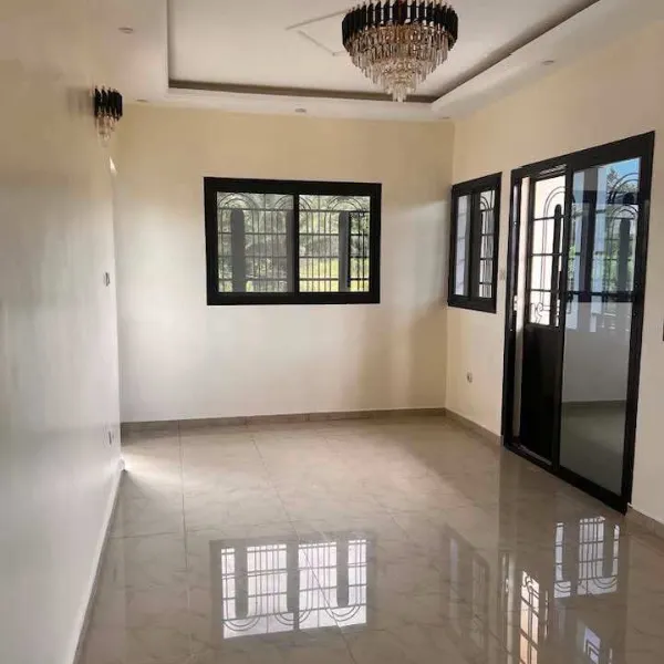 Appartement neuf 2 chambres à louer à Yassa, derrière les Logements sociaux