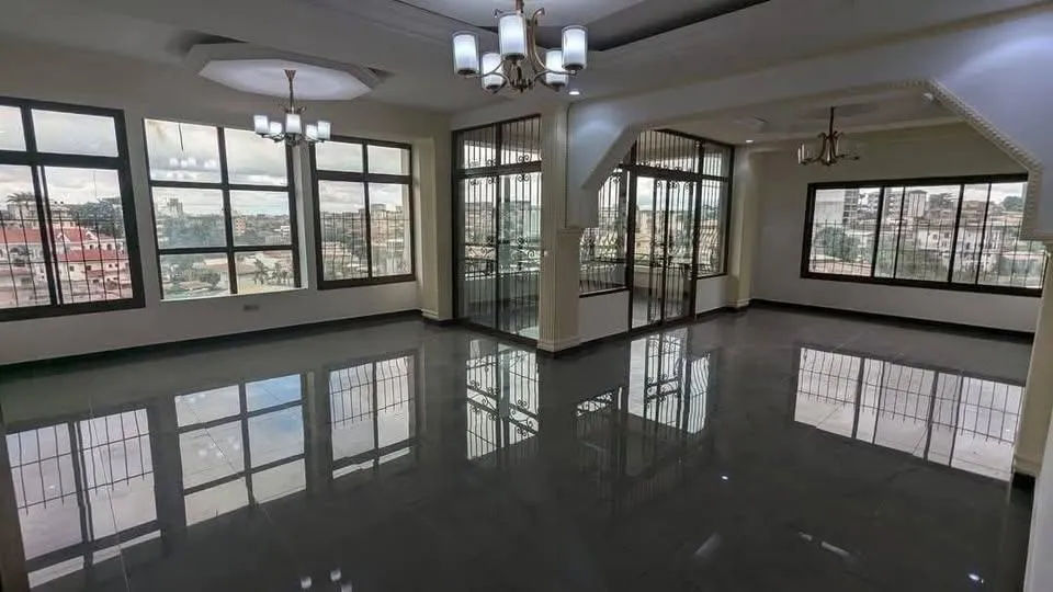 Appartement Haut Standing à louer à Bastos