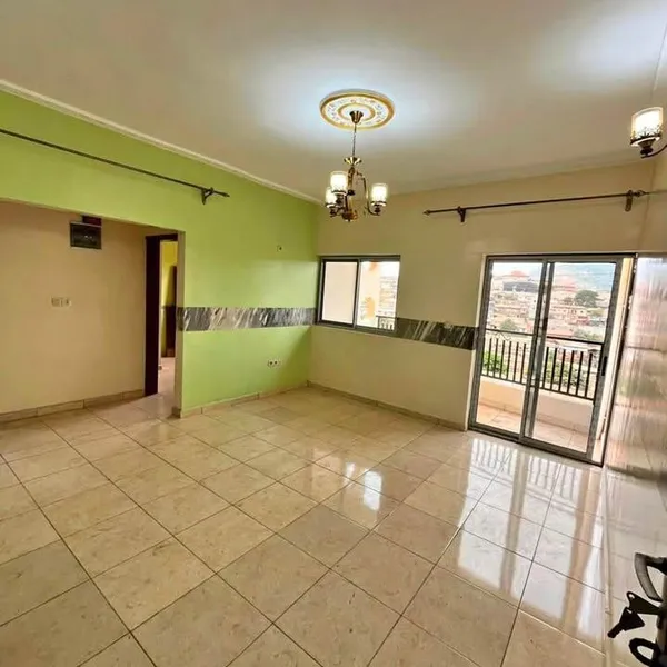 Appartement haut standing 2 chambres à louer à Biyem-Assi