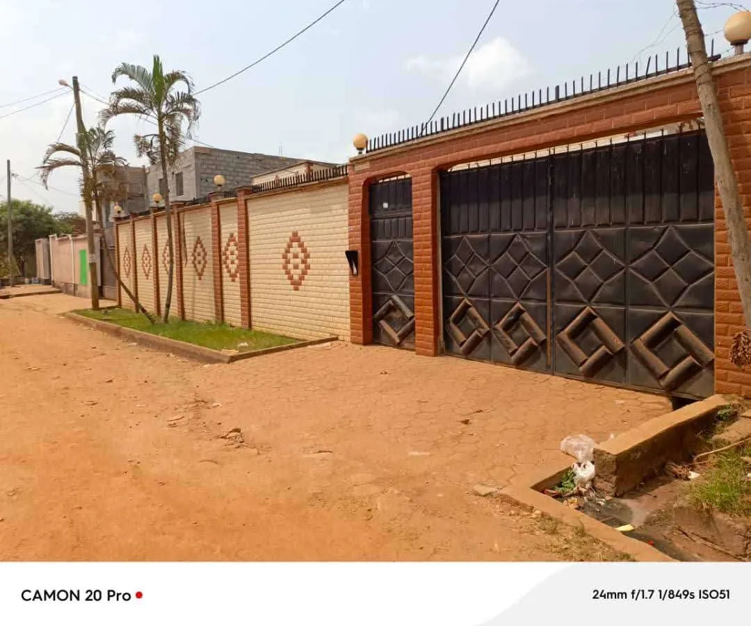 Grande villa titrée à vendre à Essos