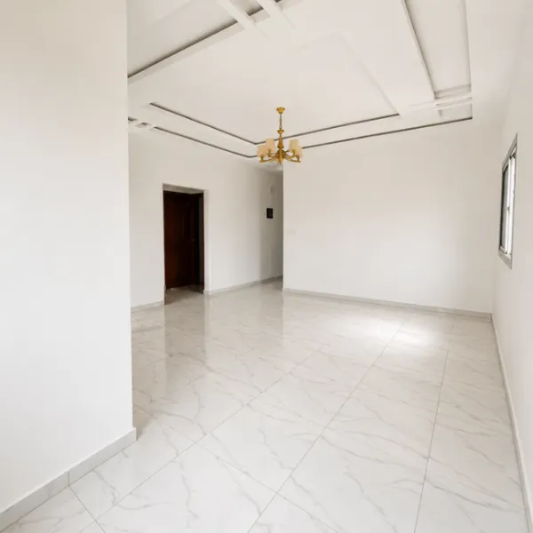 Appartement 2 chambres à louer au Carrefour Logbessou