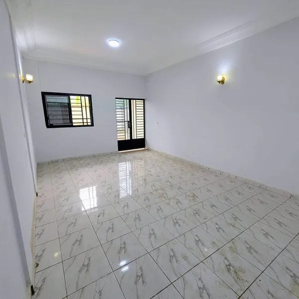 Appartement moderne 2 chambres à louer à Tsinga Village