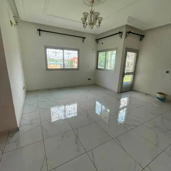 Appartement haut standing 3 chambres à louer à Mimboman